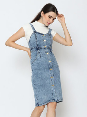 Cottage Core Hearth Neckline Denim Dress