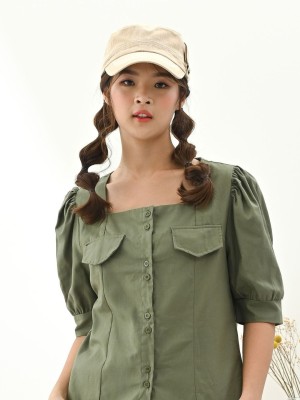 Double pocket square neck shirt