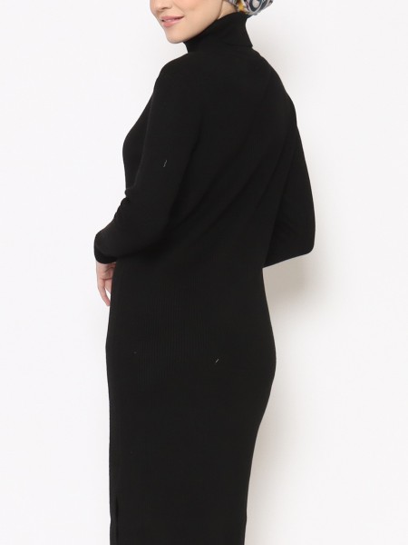 ANF High Neck Knitted Midi Dress
