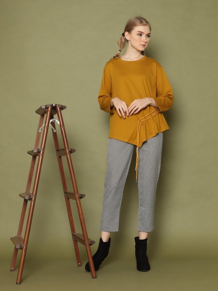 Symetric Side Runched L/slv Top