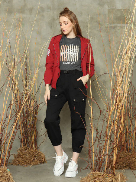 LIVE-ENJOY LIFE croppped tees