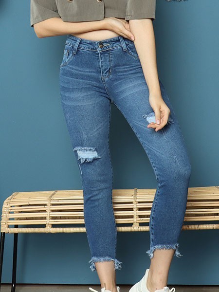 Cottage Core Rip Scrath Denim