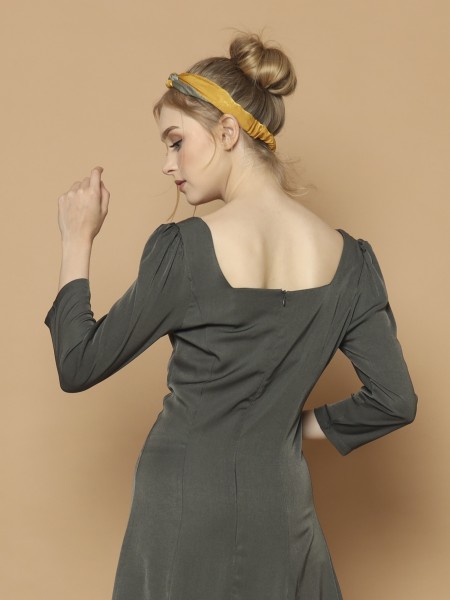 CH21 Heart Outline Midi Dress