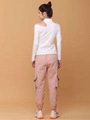 hug neck cut out tee